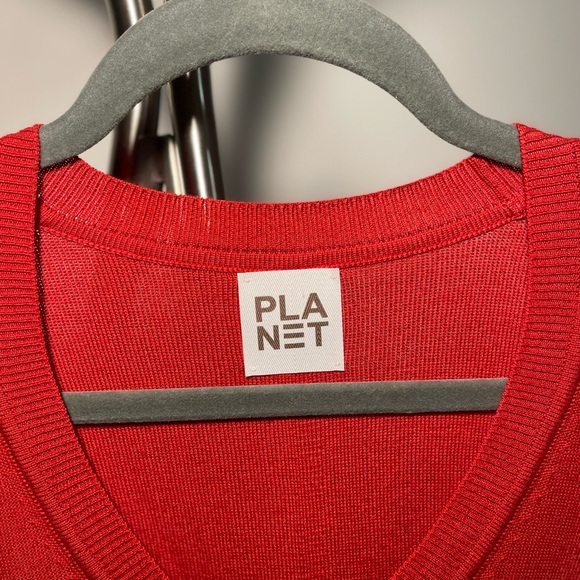 Red Planet Crewneck Sweater Free Size - Picture 2 of 3